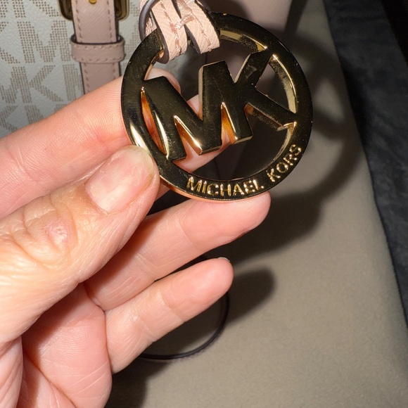 Michael Kors Ciera medium bag - Picture 7 of 13